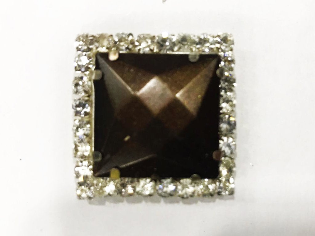 brown-square-plastic-stone-with-crystal-frame-32x32-mm