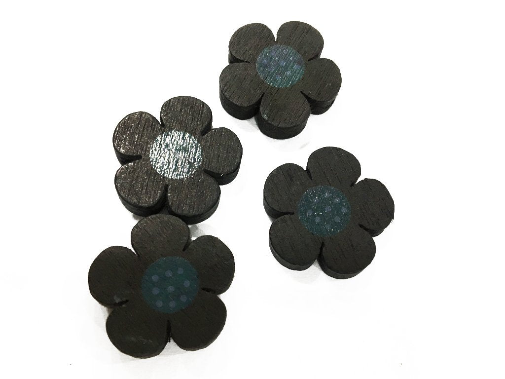 brown-wooden-flower-plastic-stones