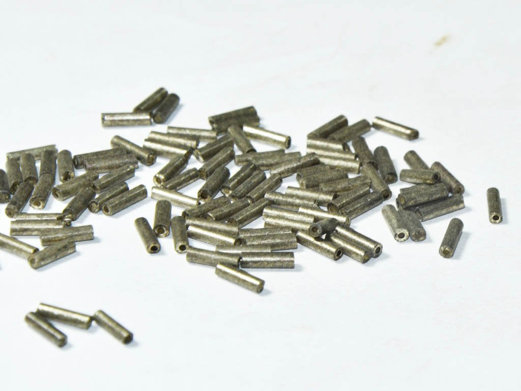 mercury-gray-pipe-bugle-glass-seed-beads-6-mm