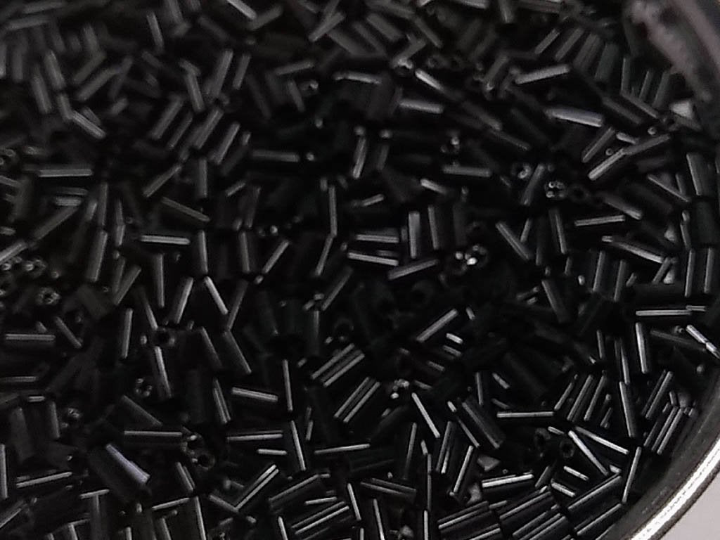 black-opaque-pipe-bugle-glass-seed-beads