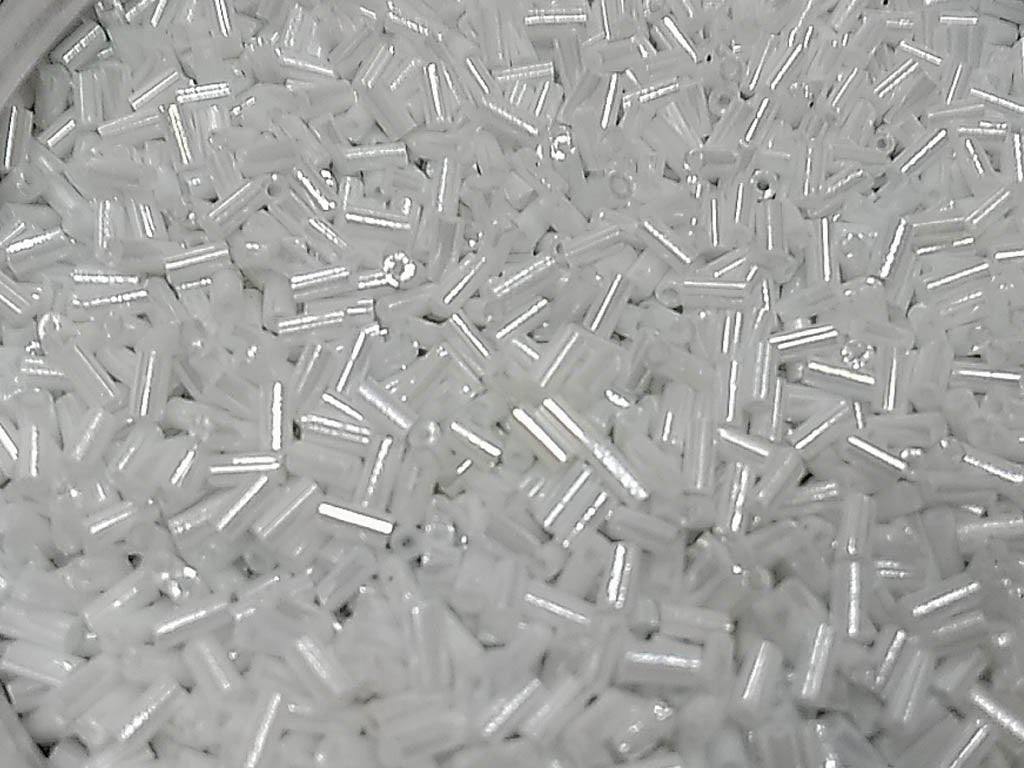 milky-white-lustre-pipe-bugle-glass-seed-beads
