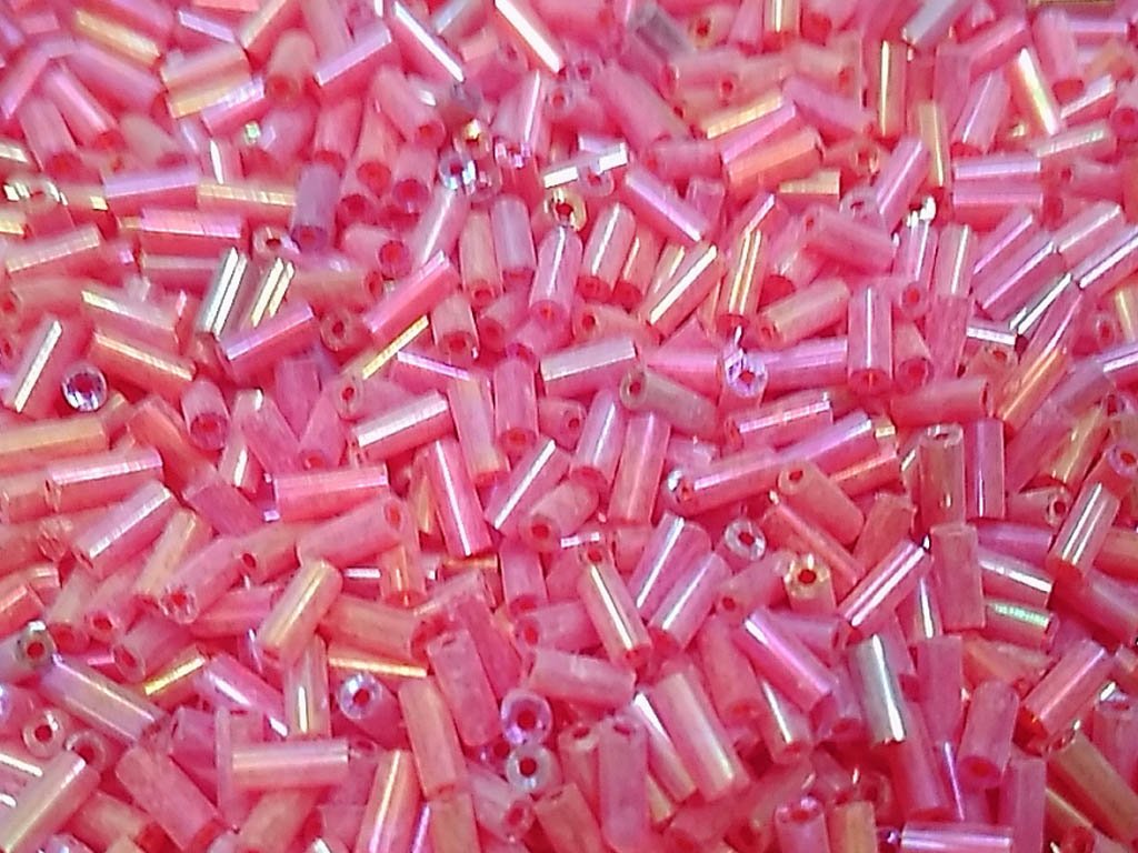 red-rainbow-pipe-bugle-glass-seed-beads