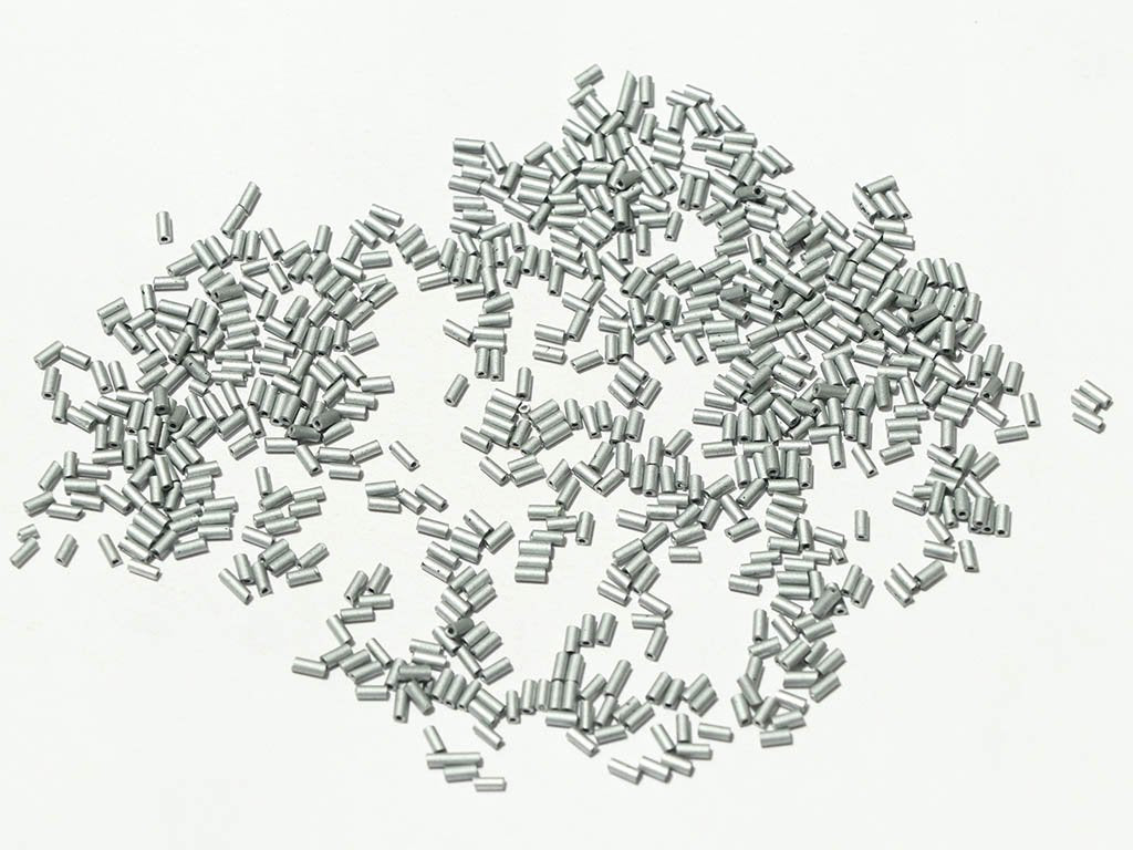 spray-silver-opaque-pipe-bugle-glass-seed-beads