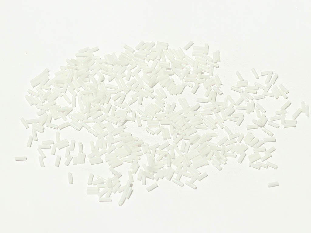 silky-white-opaque-pipe-bugle-glass-seed-beads