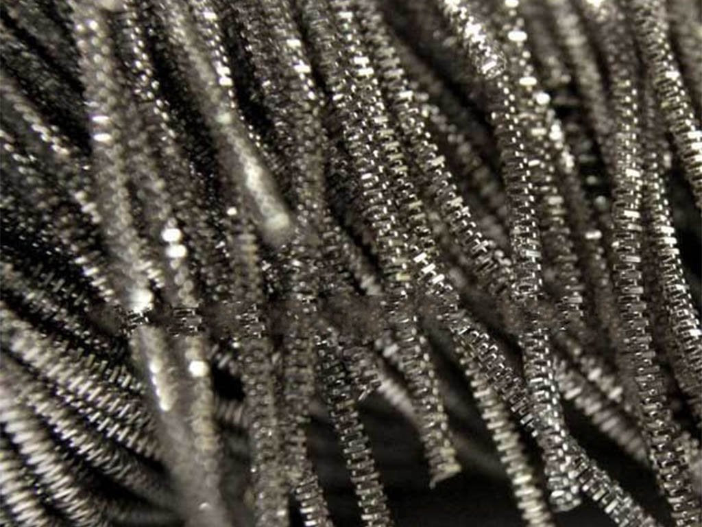 gunmetal-gray-nakshi-bullion-wire