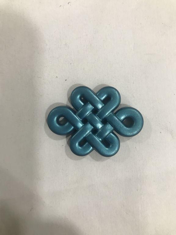 butterfly-shaped-metallic-blue-plastic-beads