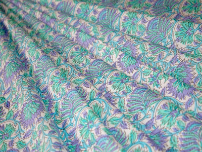 purple-green-floral-cotton-fabric-rp-d52-bvpgt-c