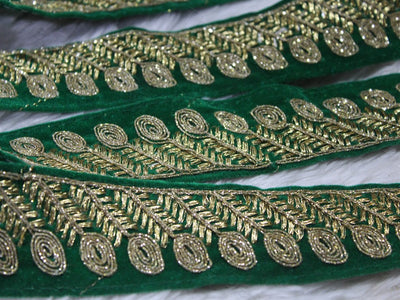 green-fancy-zari-border-cmf-059green