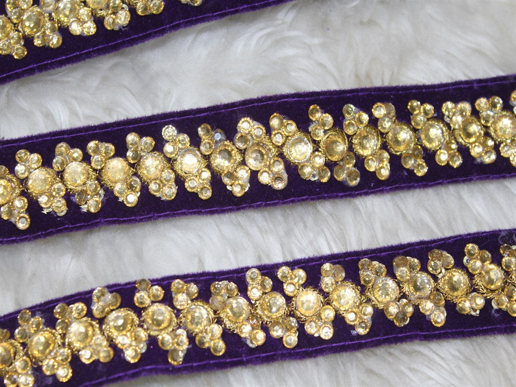 purple-fancy-stone-work-embroidered-border-km-cms-006-4