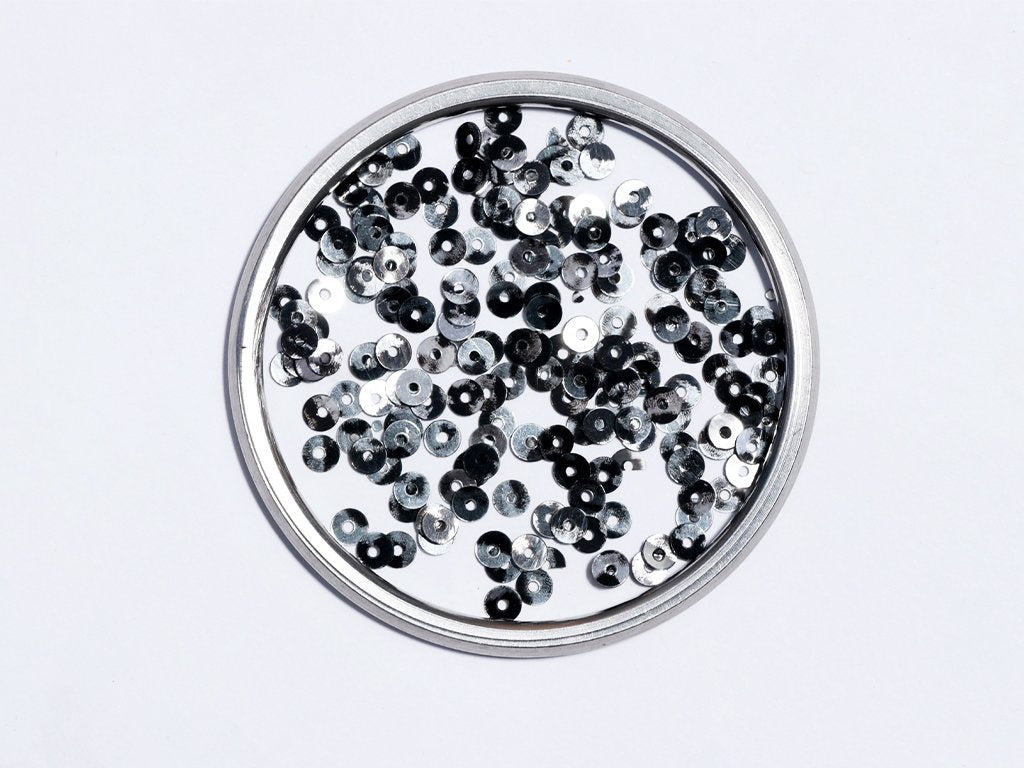 center-hole-circular-plastic-flat-sequin-6mm