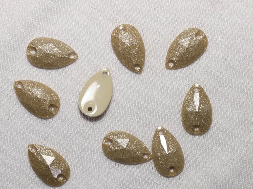 copper-designer-drop-plastic-stones-11x16-mm