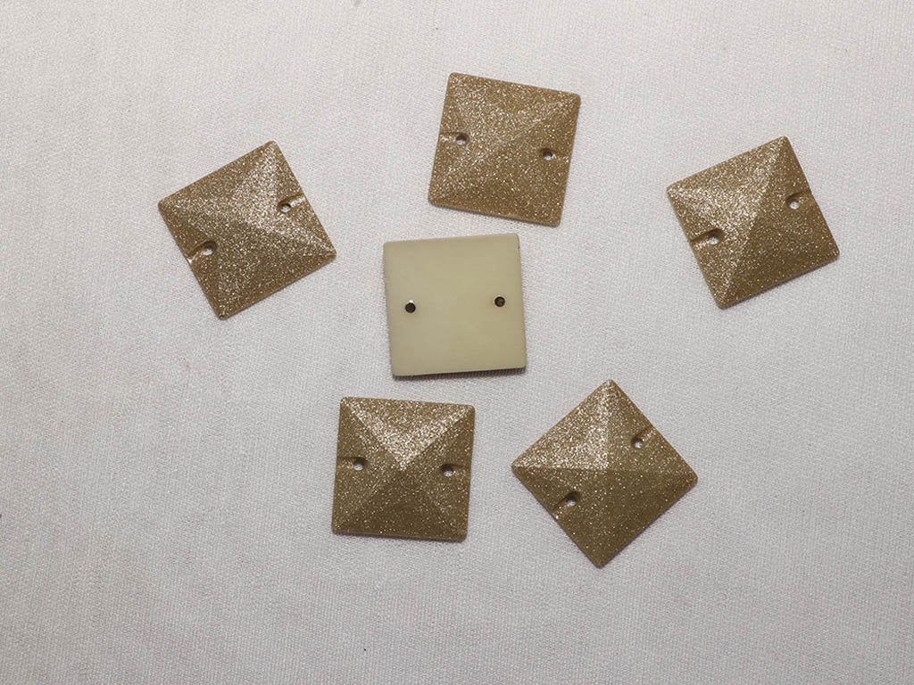 copper-designer-square-plastic-stones-23x23-mm