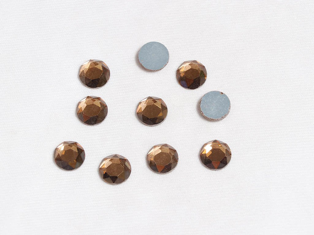 copper-flat-circular-glass-stones-12-mm