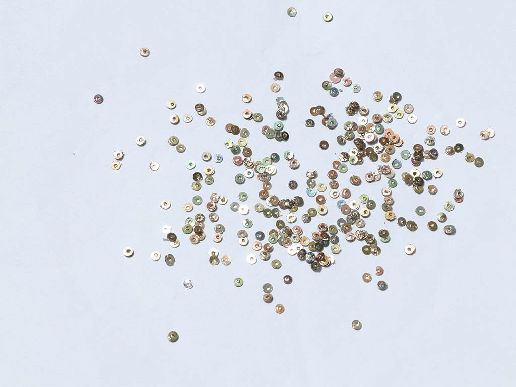 copper-flat-circular-plastic-sequins-3-mm