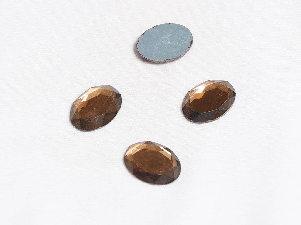 copper-flat-oval-glass-stones-25x18-mm