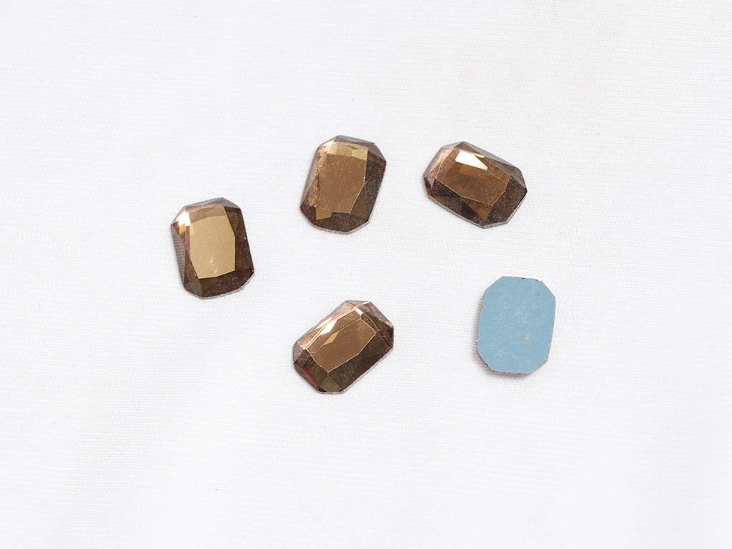 copper-flat-rectangle-glass-stones-18x13-mm