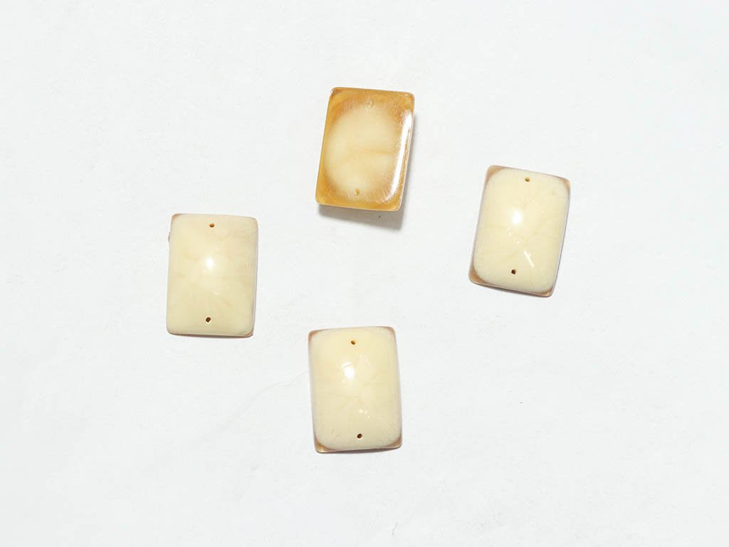 cream-designer-rectangle-plastic-beads-25x18-mm