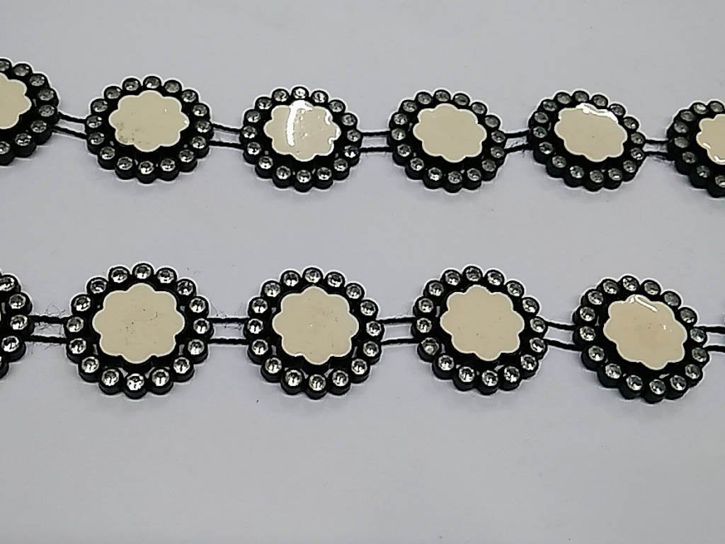 cream-flower-stone-studded-plastic-lace-with-enamel-fill-20-mm