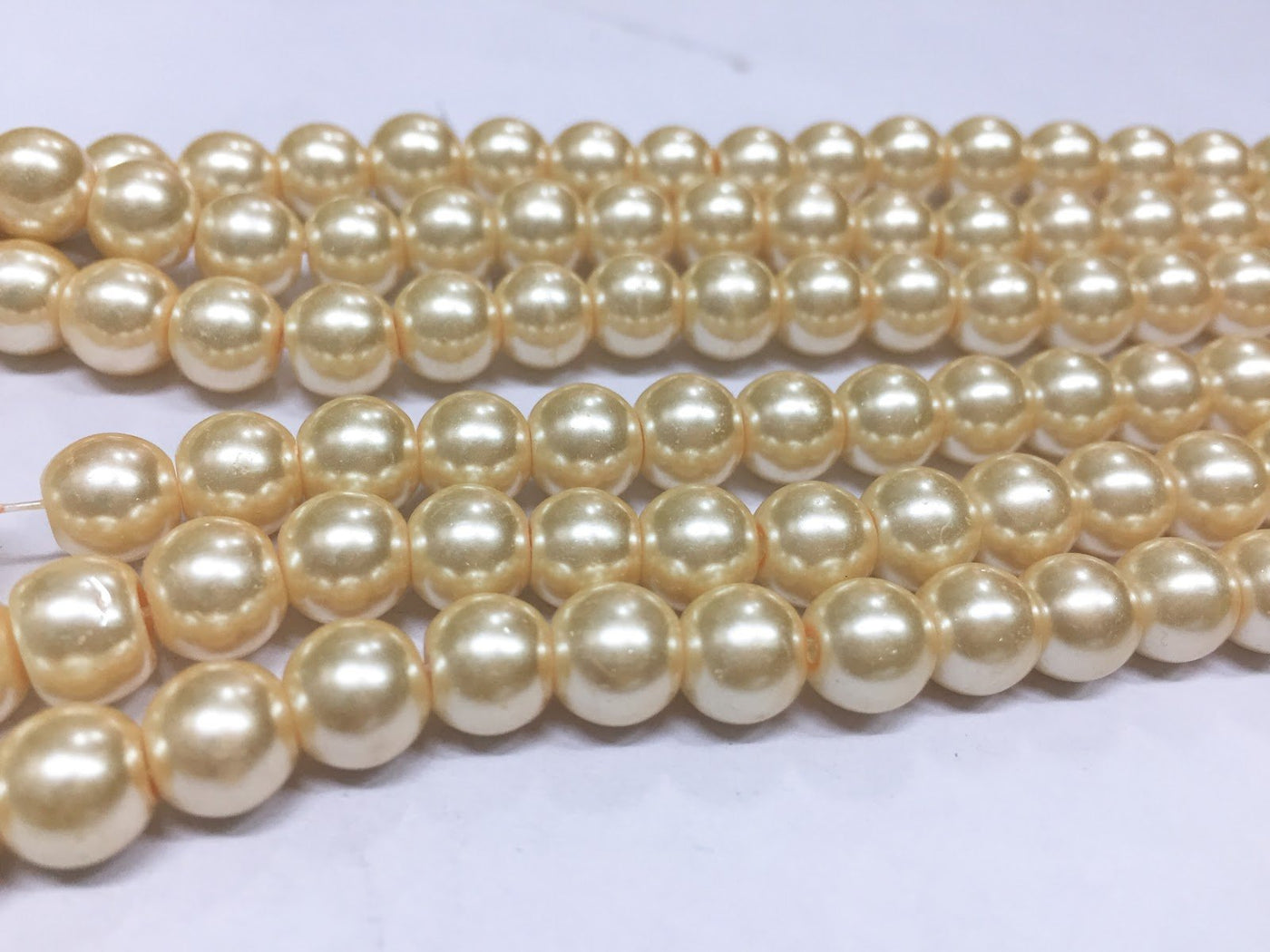 cream-spherical-glass-pearl-beads-1