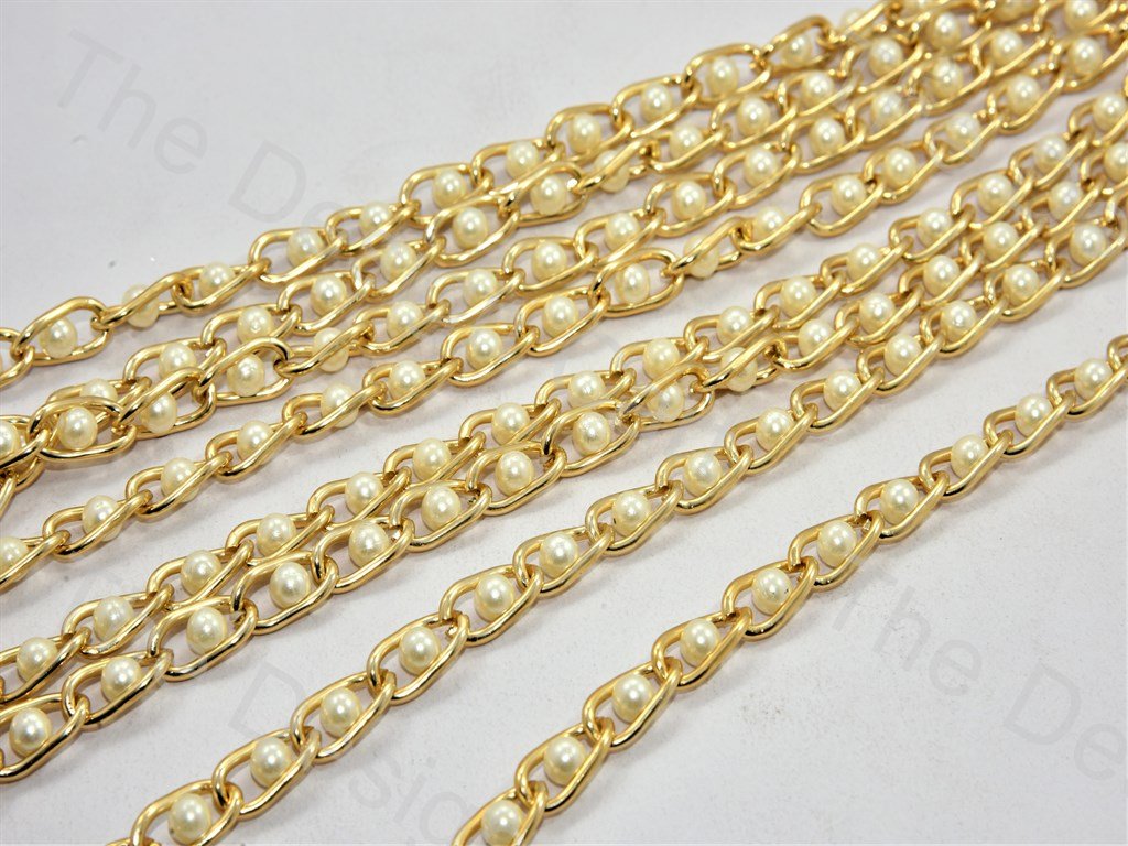 pearl-golden-hooks-metal-chain