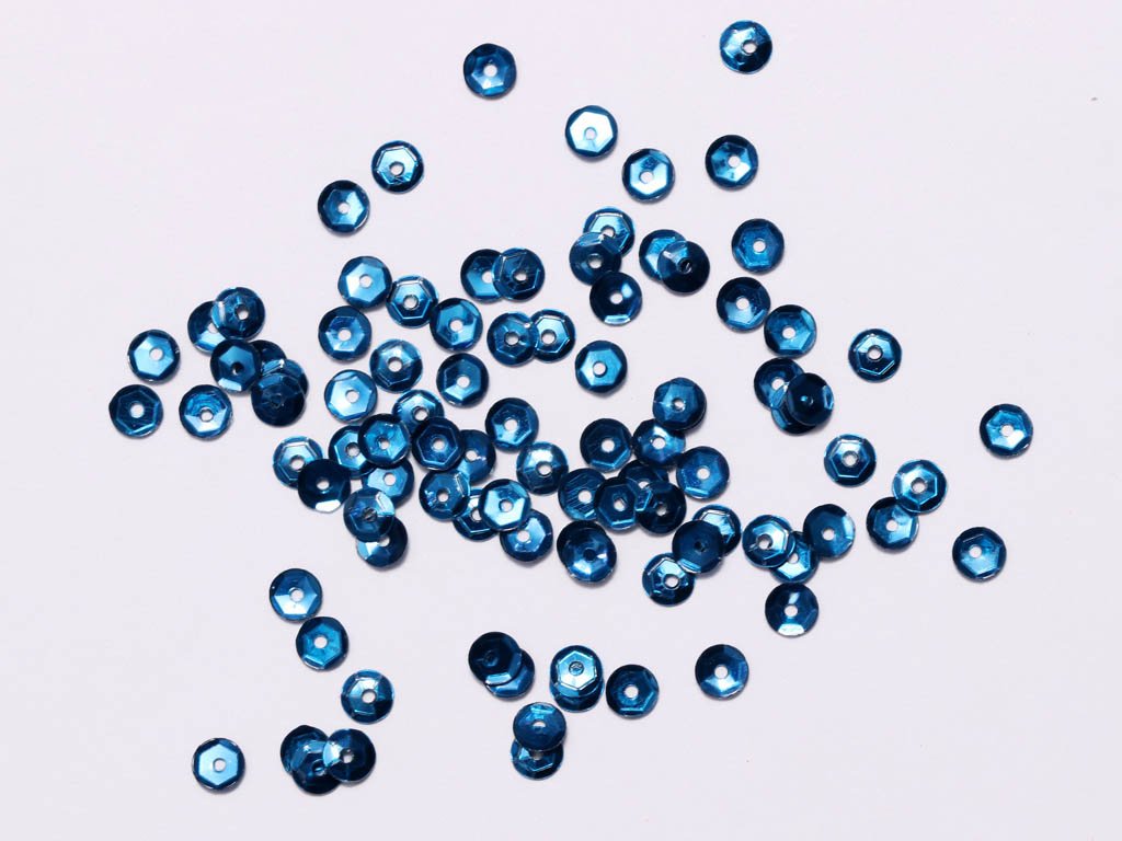 dark-blue-center-hole-flat-circular-plastic-sequins