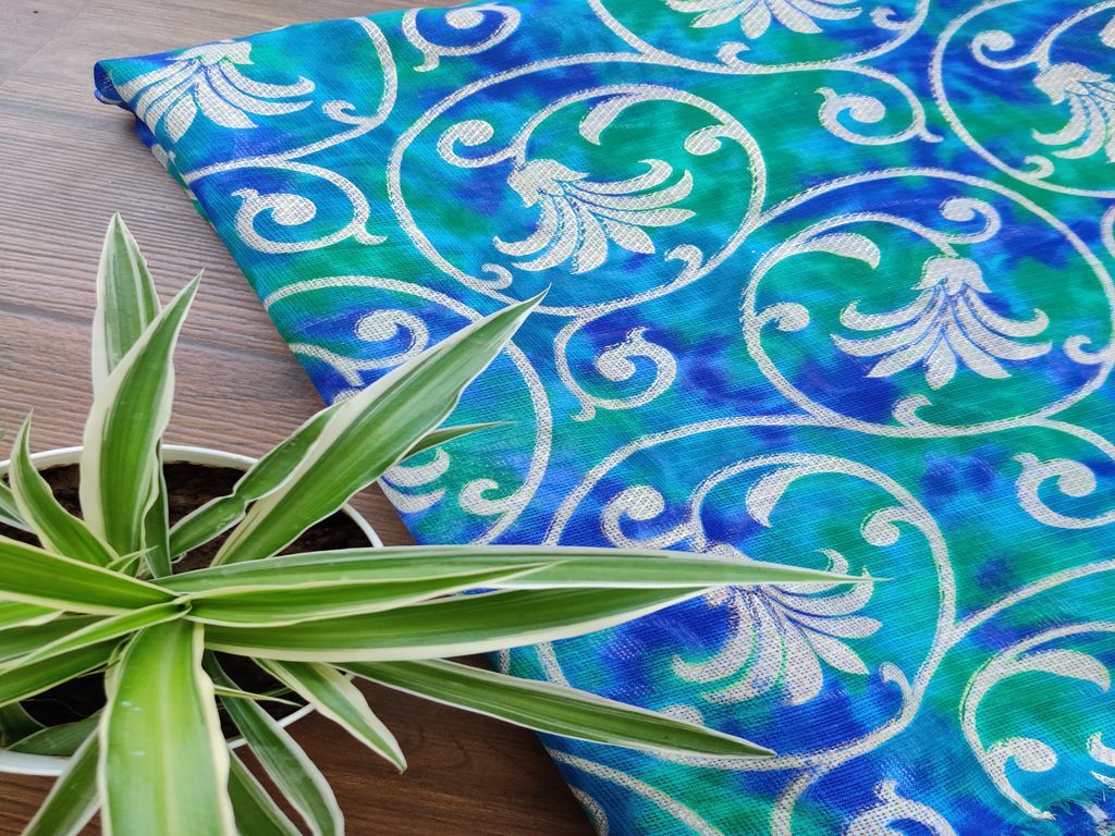 dark-blue-dark-green-kota-doria-fabric-with-golden-foil-print