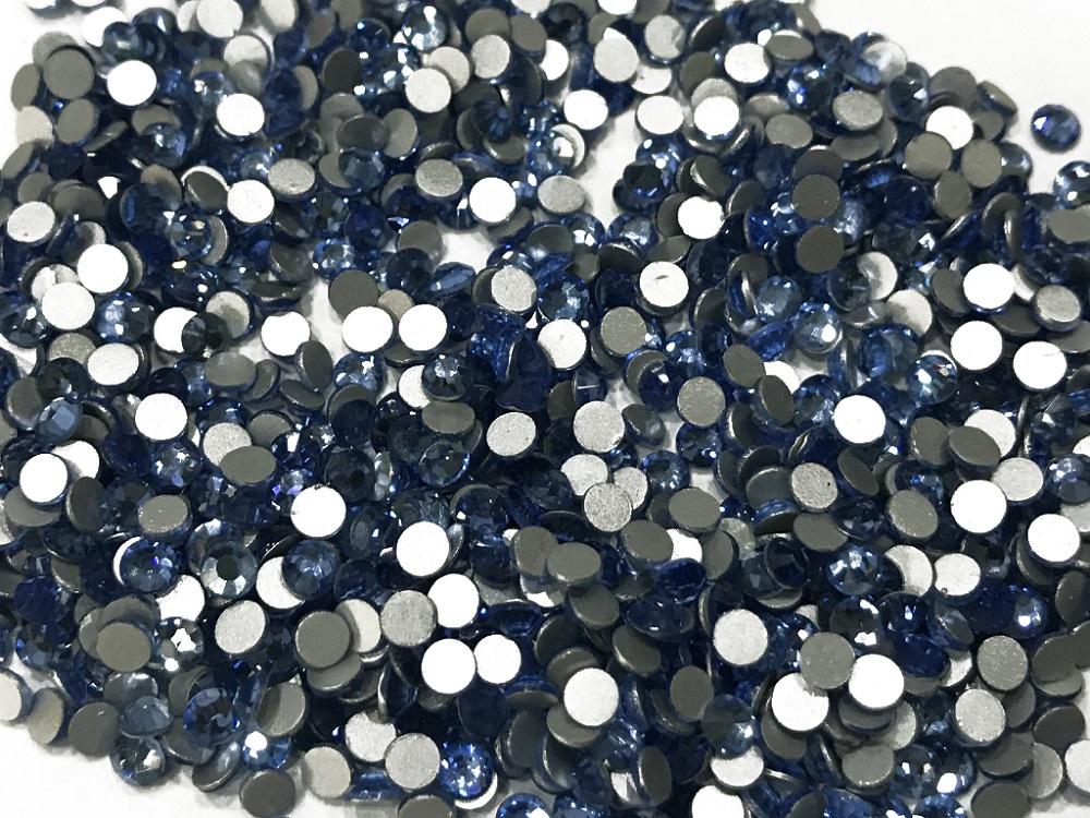 dark-blue-glass-hotfix-stone