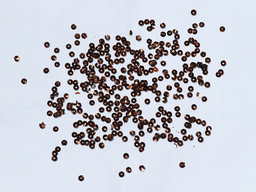 dark-brown-bowl-circular-plastic-sequins-5-mm