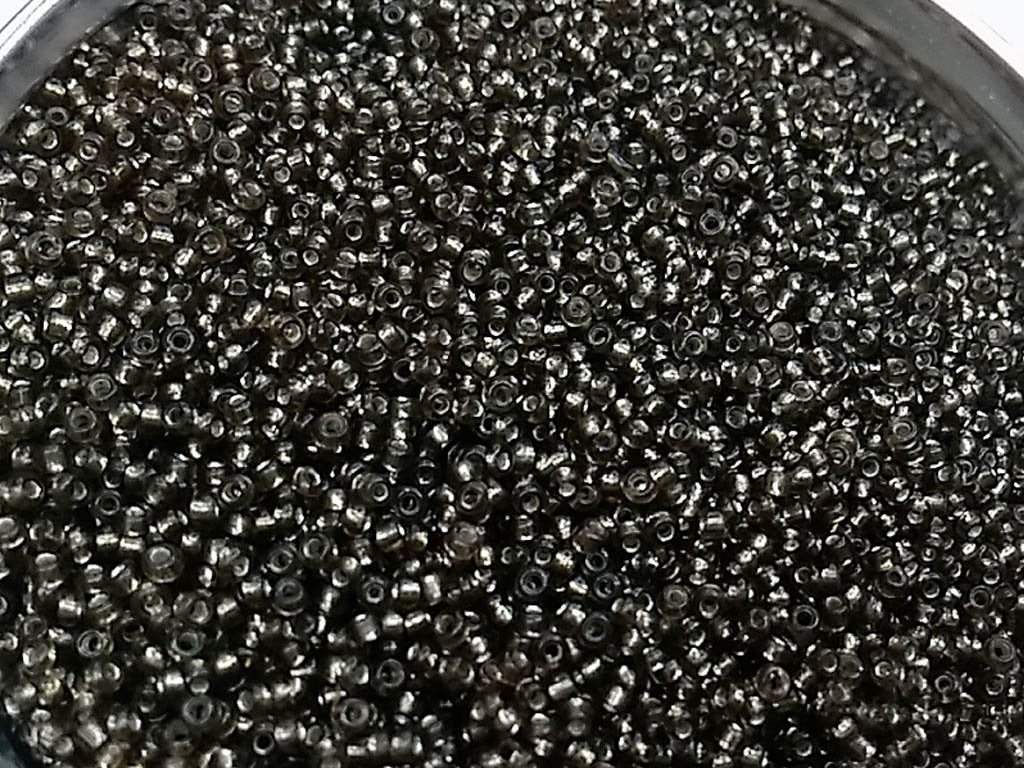 dark-brown-transparent-silverline-round-rocaille-glass-seed-beads