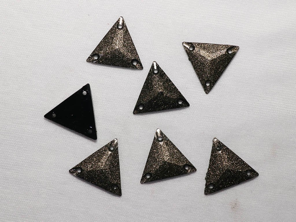 dark-copper-designer-triangle-plastic-stones-23x23-mm
