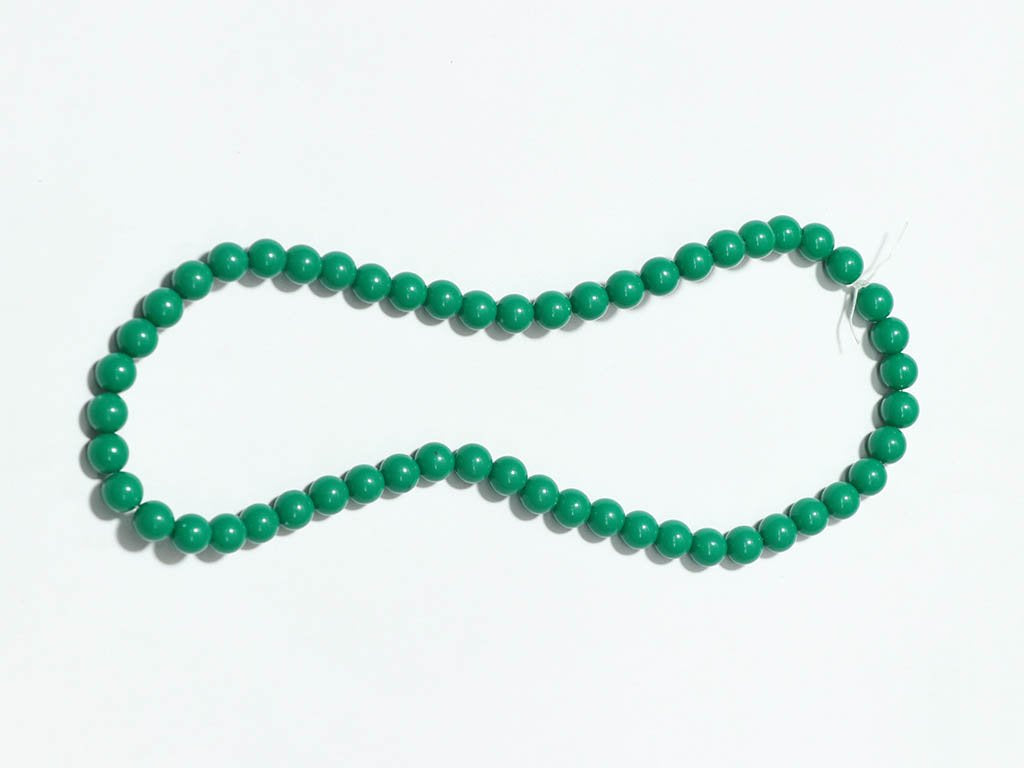 dark-green-circular-plastic-beads-8-mm
