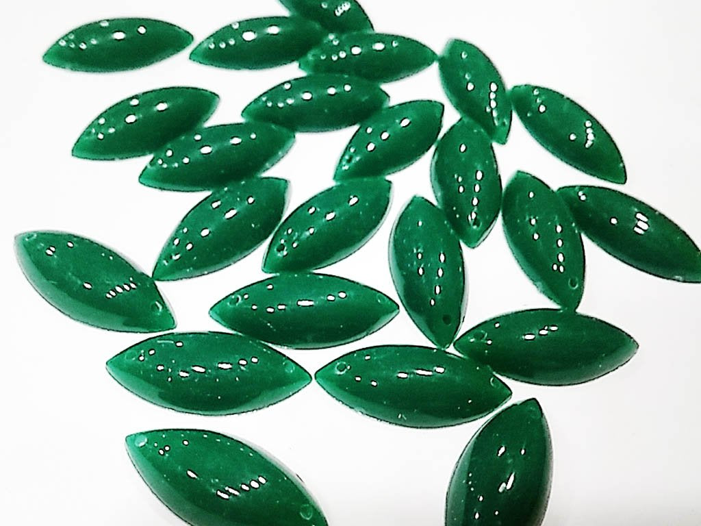 dark-green-opaque-eye-2-hole-plastic-stones-18x10-mm