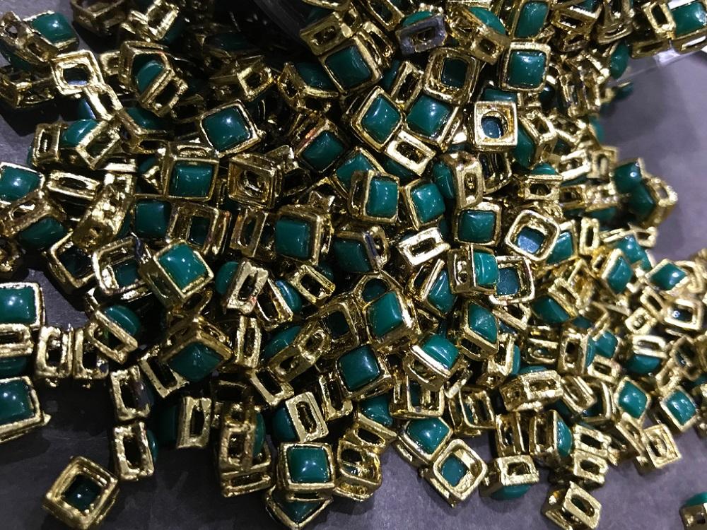 dark-green-square-metal-kundan-stone-with-stone-6x6-mm