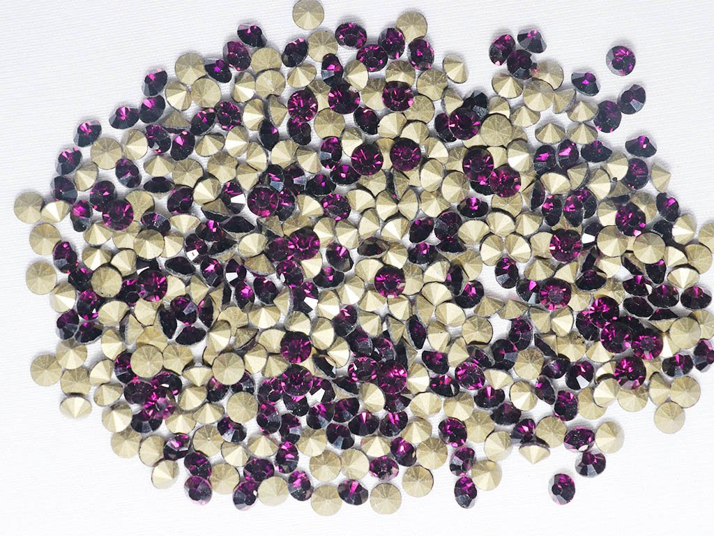 dark-mauve-octagonal-zircon-stones-28ss