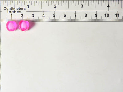 dark-pink-twisted-cuboidal-plastic-beads