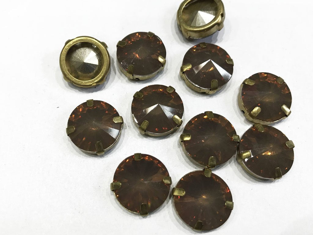 dark-purple-circular-resin-stones-with-catcher-16-mm