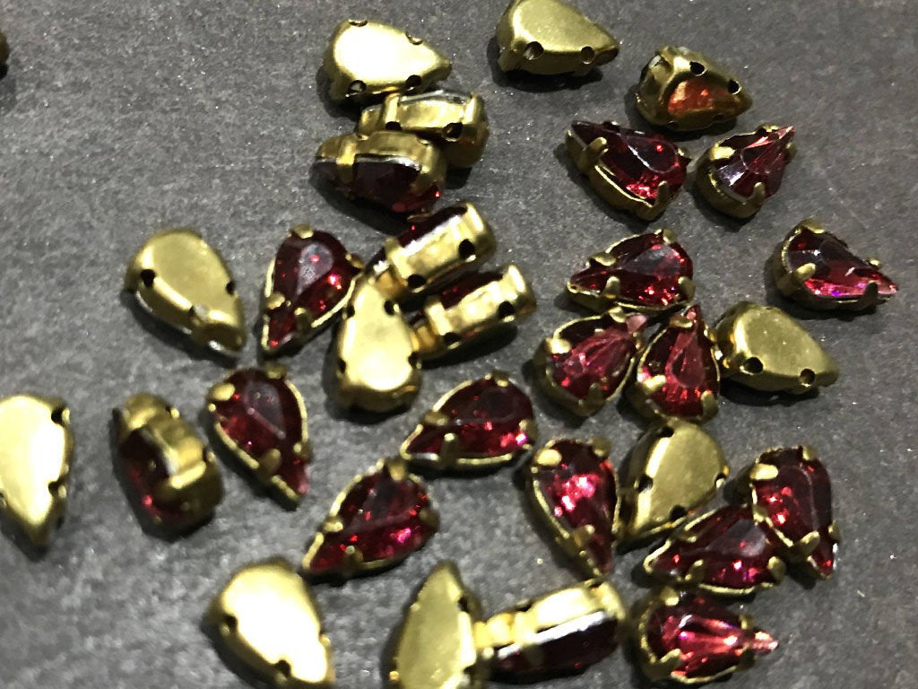 dark-red-drop-resin-stones-with-catcher-8x5-mm