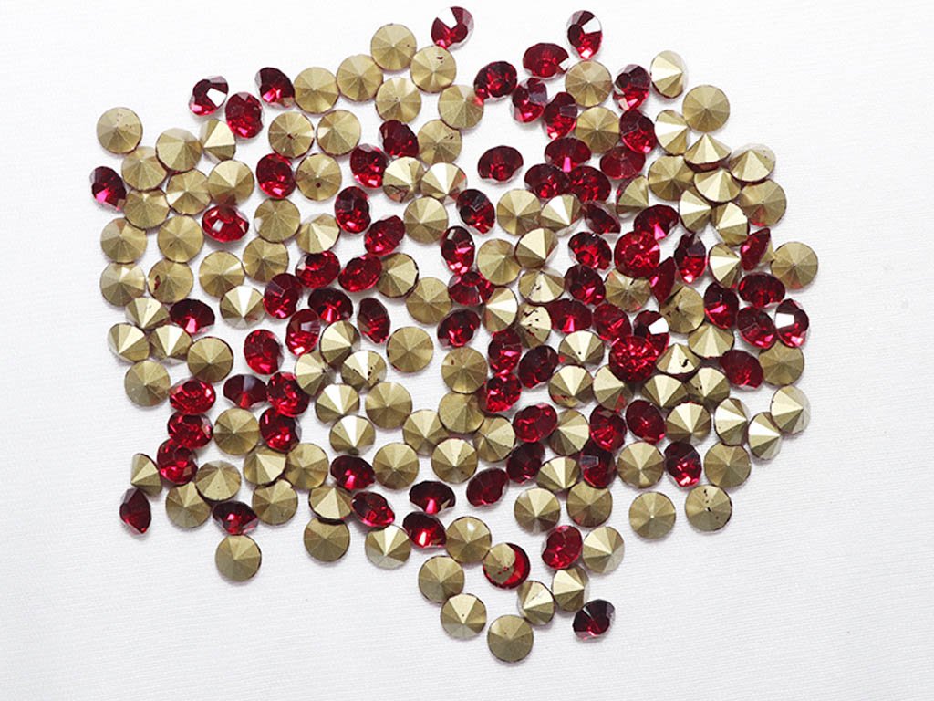 dark-red-octagonal-zircon-stones-38ss