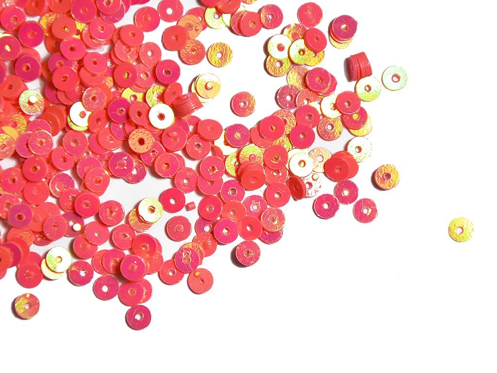 deep-peach-circular-plastic-sequins