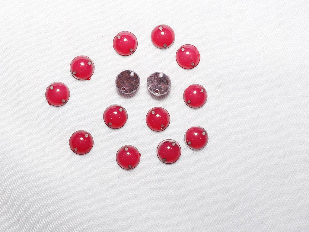 deep-pink-circular-plastic-stones-8-mm