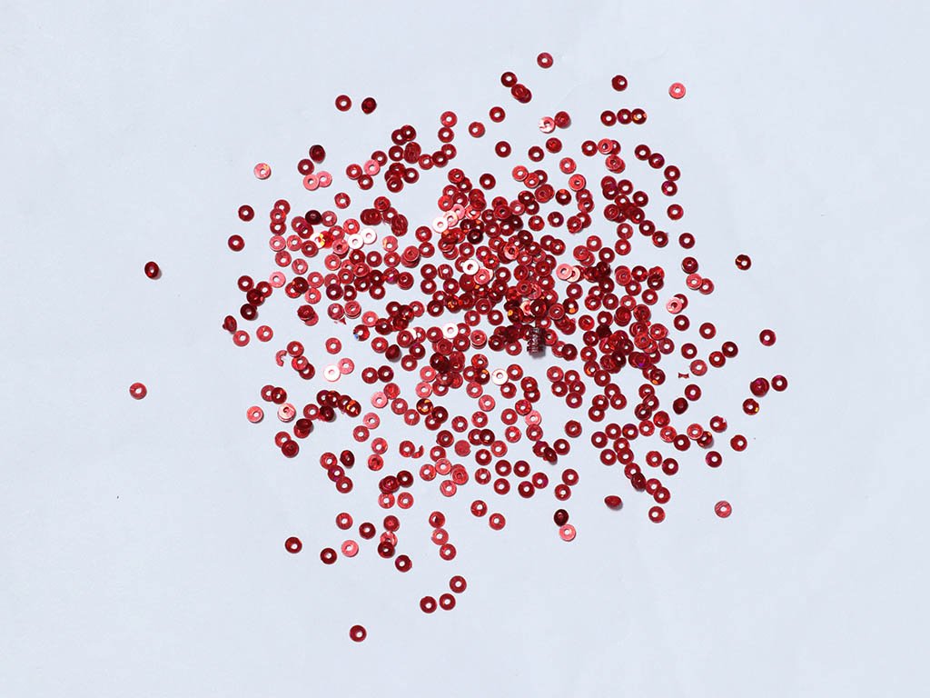 deep-red-flat-circular-plastic-sequins-3-mm