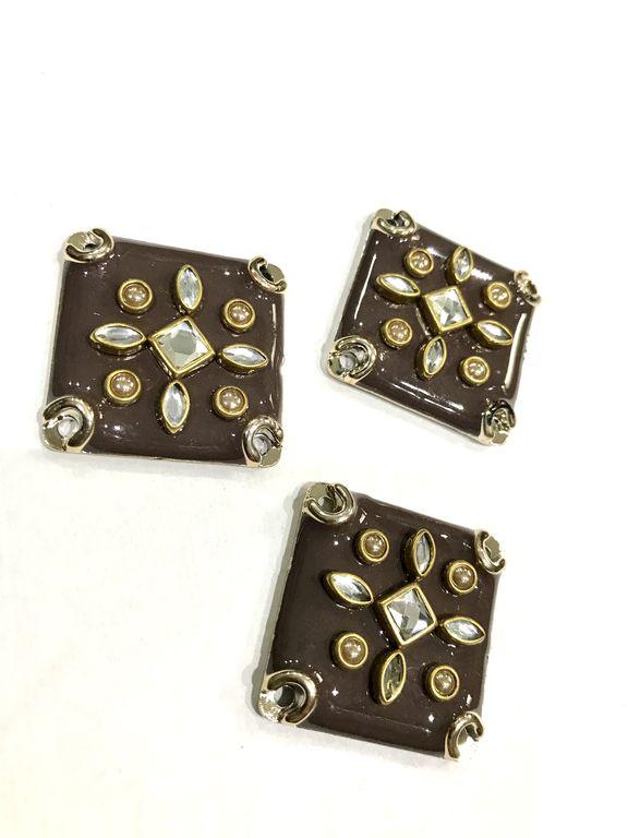 designer-enamel-brown-square-show-buttons
