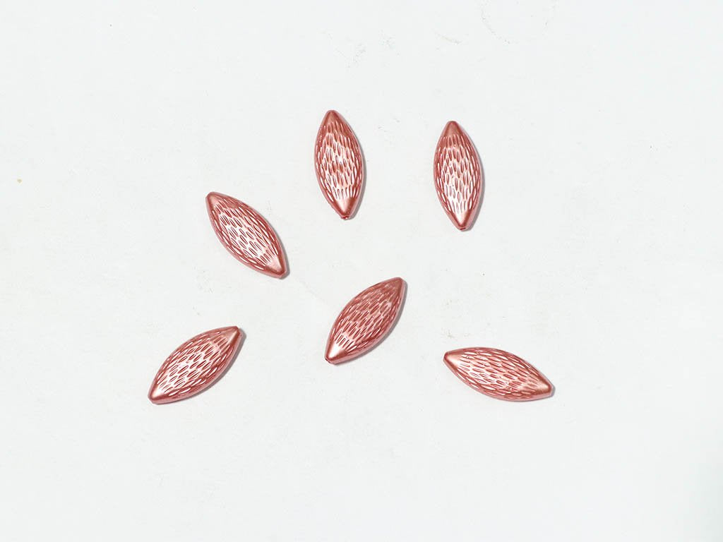 designer-eye-plastic-beads-28x14-mm-2
