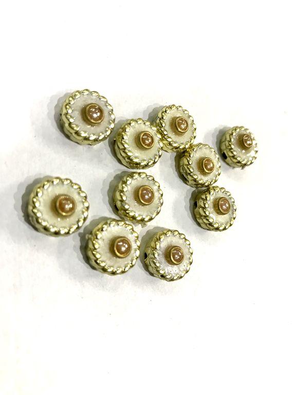 designer-off-white-round-show-buttons12mm