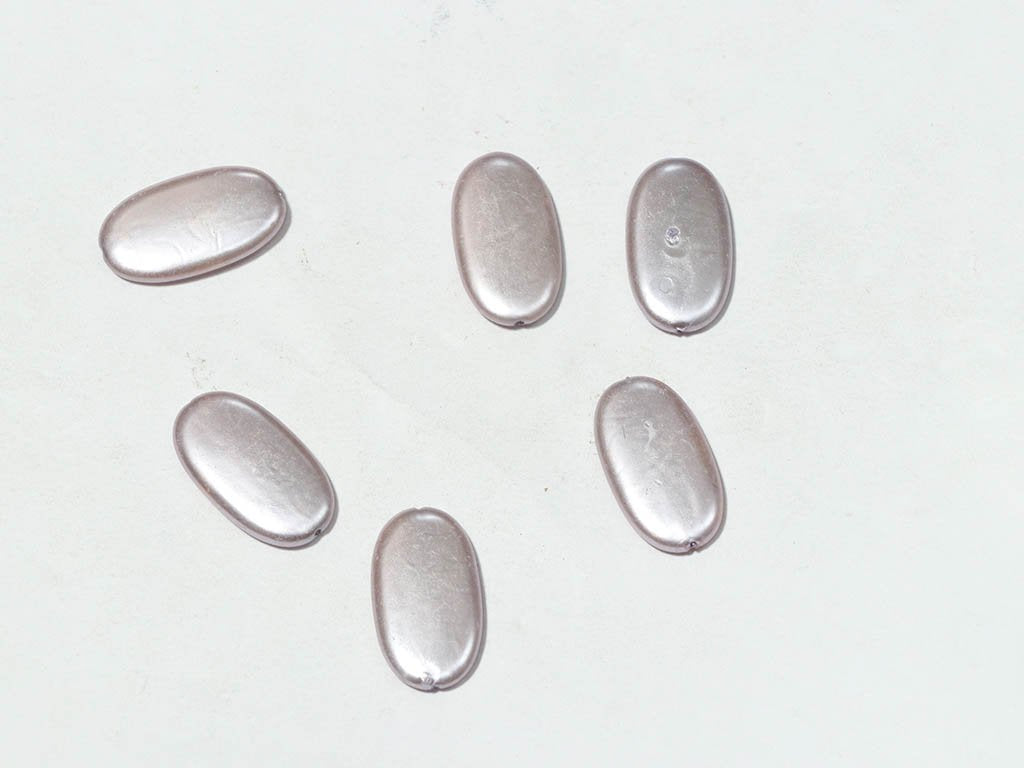 designer-oval-plastic-beads-30x18-mm