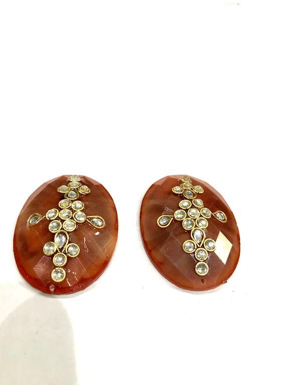 designer-reddish-brown-oval-plastic-show-button