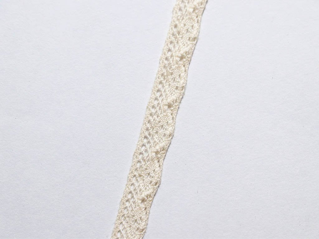 dyeable-greige-design-580-cotton-laces
