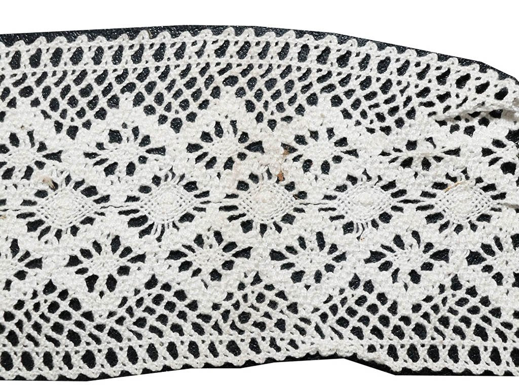 dyeable-greige-design-682-cotton-laces