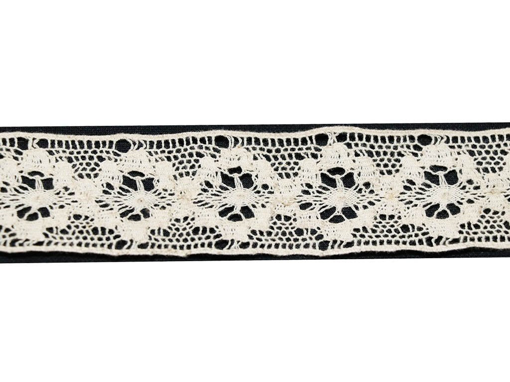 dyeable-greige-design-758-cotton-laces
