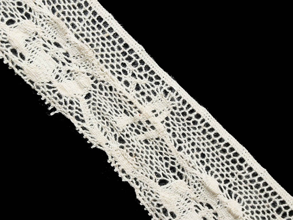 dyeable-greige-design-859-cotton-laces